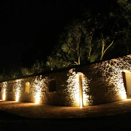 Alloggio per agriturismo Masseria Iazzo Scagno Martina Franca