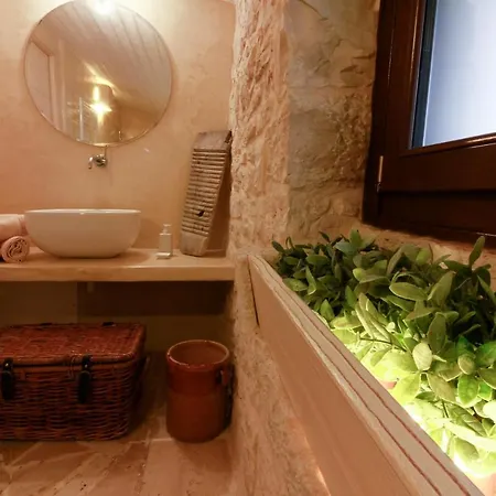 Alloggio per agriturismo Masseria Iazzo Scagno *